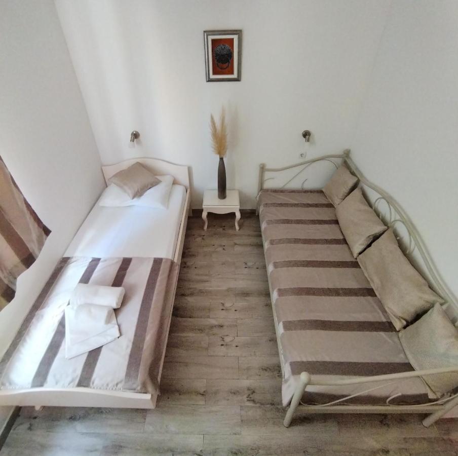 Hotel Bonaca Макарска Екстериор снимка